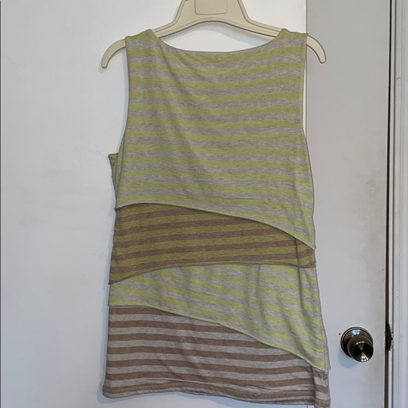 Calvin Klein performance quick dry top - Picture 2 of 4